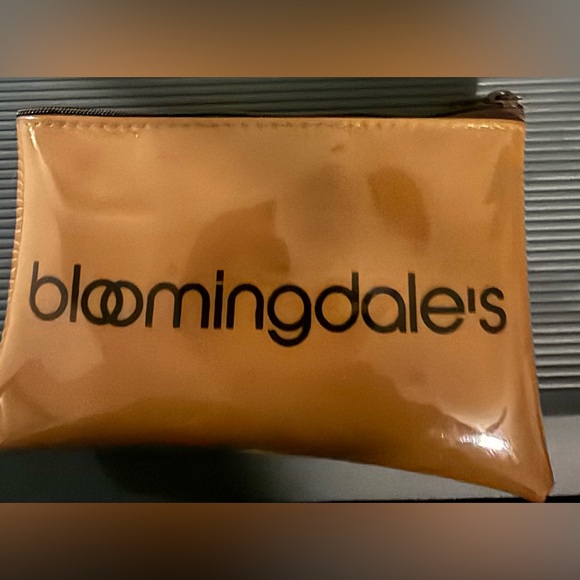 Bloomingdale’s Little Brown Cosmetic Pouch - Picture 2 of 5
